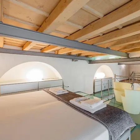 Milan Royal Suites - Centro Brera-3